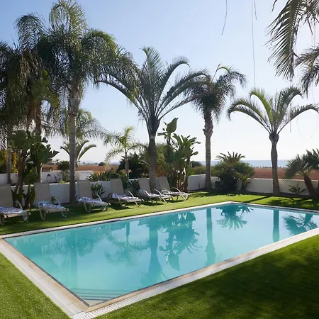 Villa Sunrise 9 *