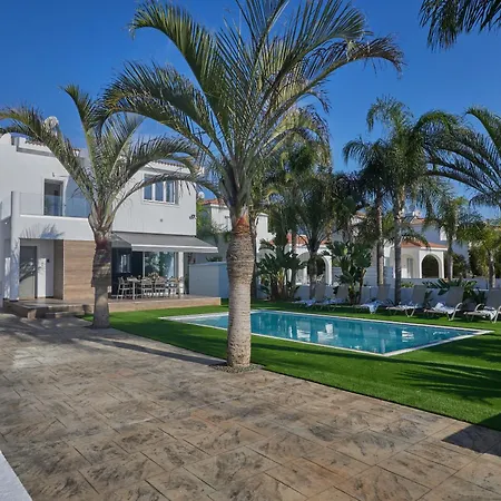 Sunrise 9 Villa